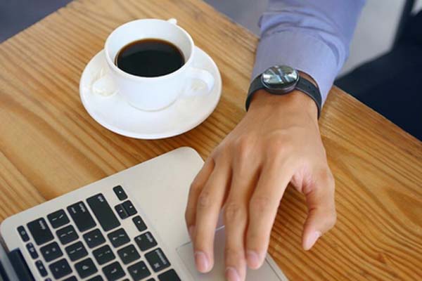 刷刷手環獲2000萬元B輪融資 打造全場景體驗手環-鋒巢網