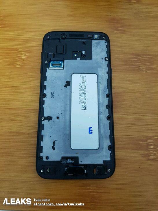 2017年款Galaxy J5真機諜照曝光-鋒巢網