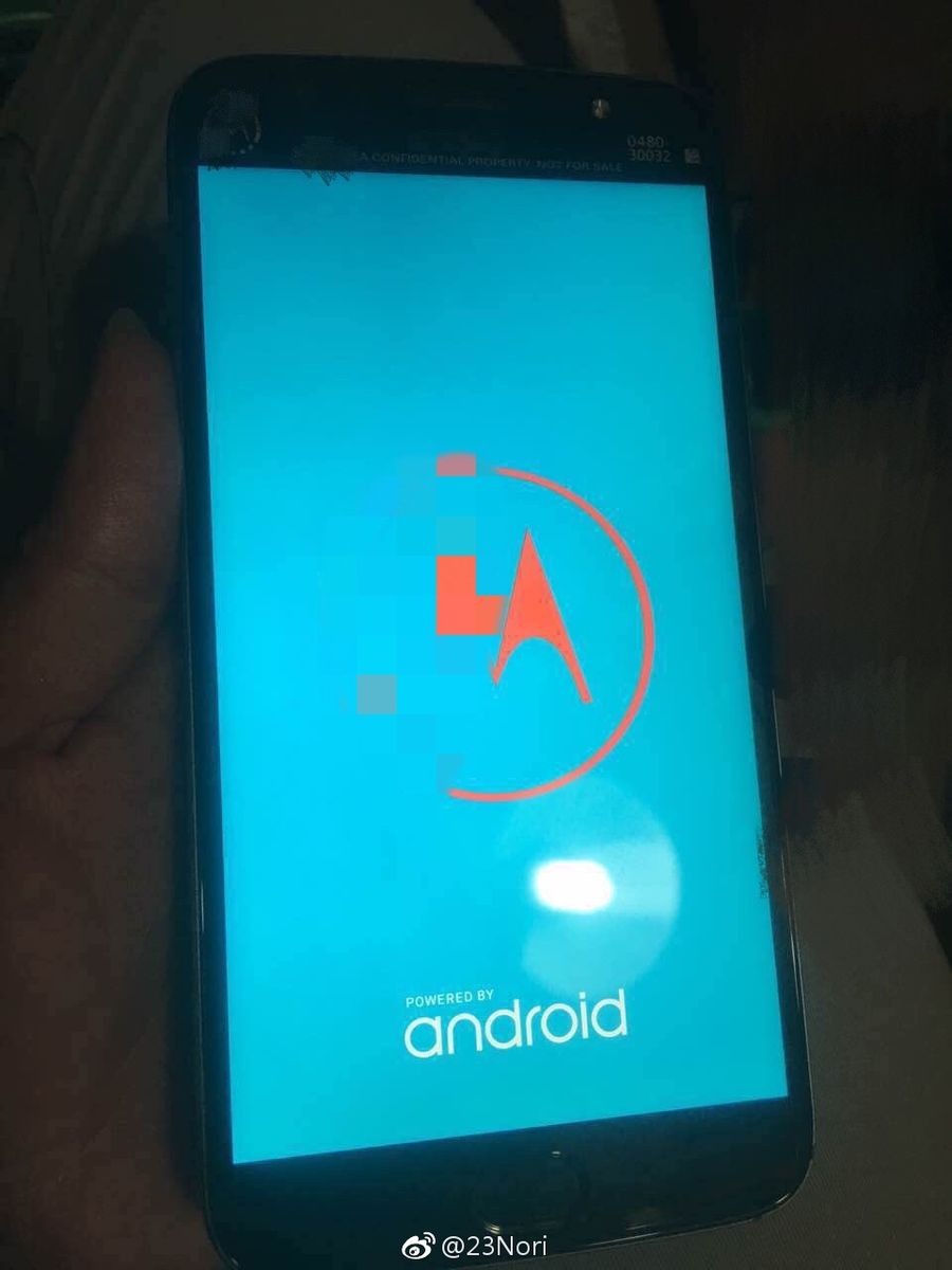 2017年款Moto X工程機諜照曝光-鋒巢網