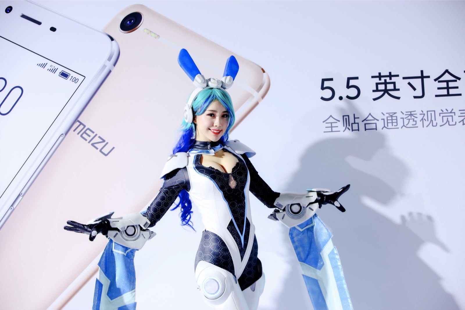 魅族發(fā)布了一款會說話的閃光燈? E2成國產創(chuàng)新潮流新標簽-鋒巢網