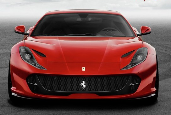 風馳電掣的新代表“法拉利812 Superfast”；拭目以待-鋒巢網
