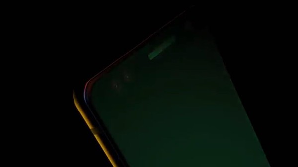 全面屏要成谷歌標準了 Pixel 2新機渲染圖曝光-鋒巢網