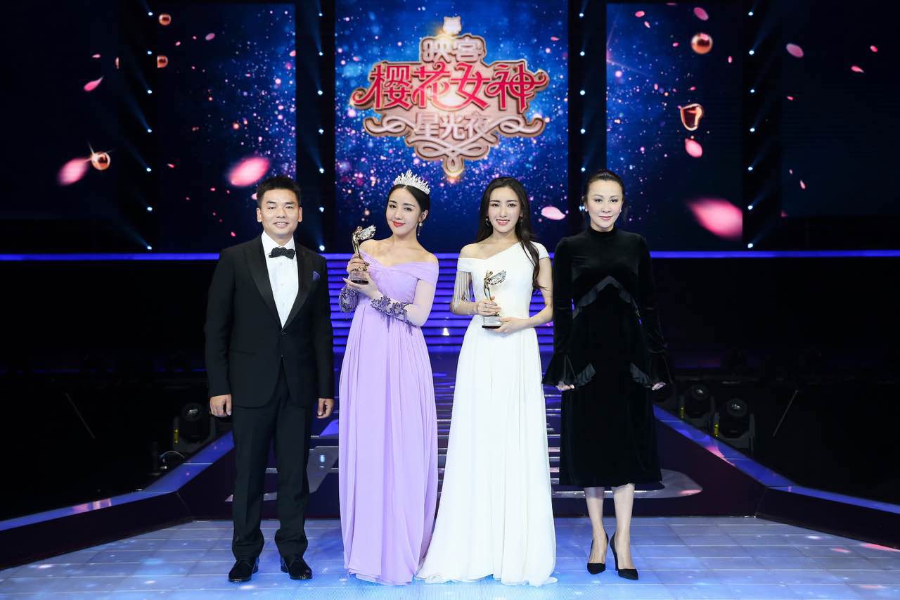 映客櫻花女神盛典:劉嘉玲李宇春傾情助陣 揭曉主播女神-鋒巢網