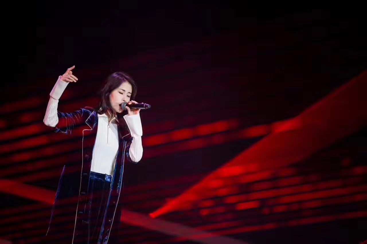 映客櫻花女神盛典:劉嘉玲李宇春傾情助陣 揭曉主播女神-鋒巢網