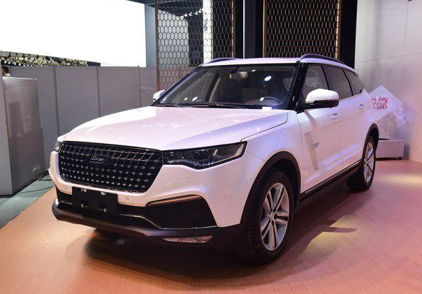 眾泰推出全新SUV車型—T700,兩種動力供以選擇-鋒巢網