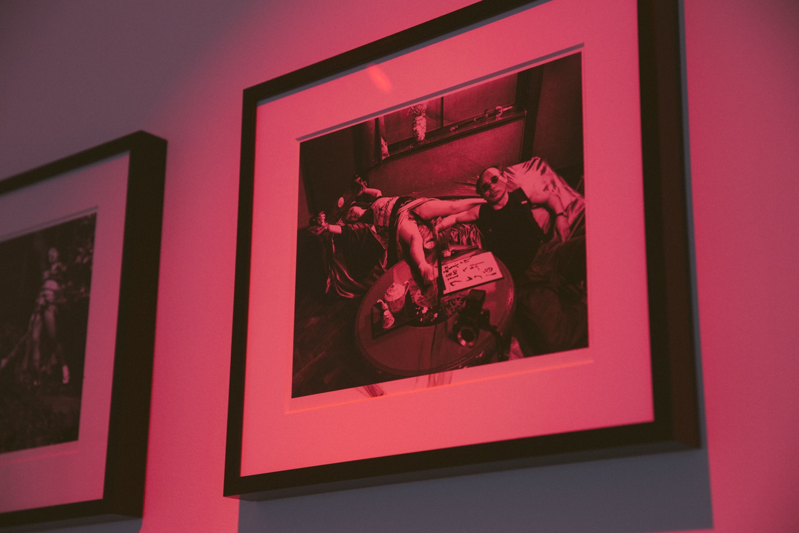 走進荒木經惟，香港歷來最大型的攝影作品展-鋒巢網