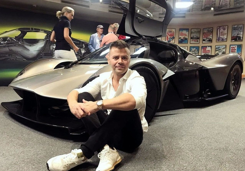 阿斯頓·馬丁與紅牛聯手推出準量產版車型Valkyrie，限量150輛-鋒巢網