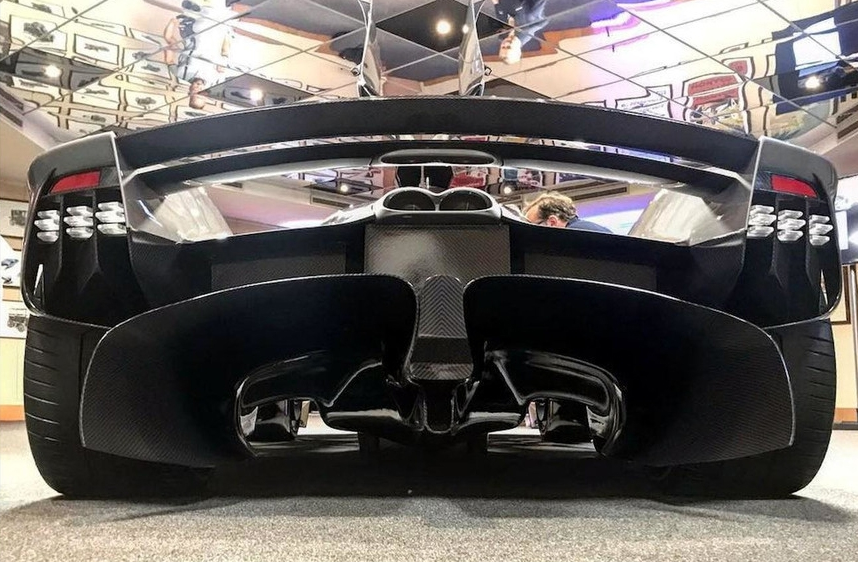 阿斯頓·馬丁與紅牛聯手推出準量產版車型Valkyrie，限量150輛-鋒巢網