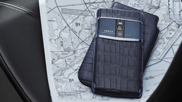 網曝Vertu拖欠工資、克扣養老金:奢侈品手機品牌對員工卻并不奢侈-鋒巢網