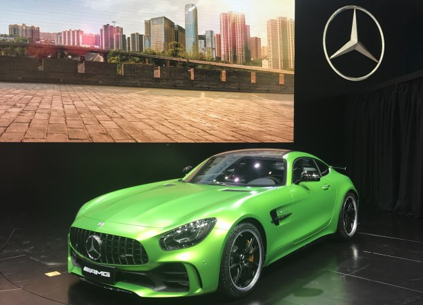 被攻到腿軟!!梅賽德斯奔馳AMG GT R現已上市!-鋒巢網