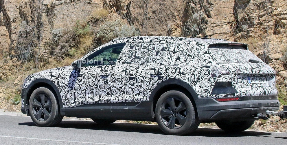 自家的戰爭！奧迪e-tron quattro正面突擊Q5與Q7，將于2018年上市！-鋒巢網