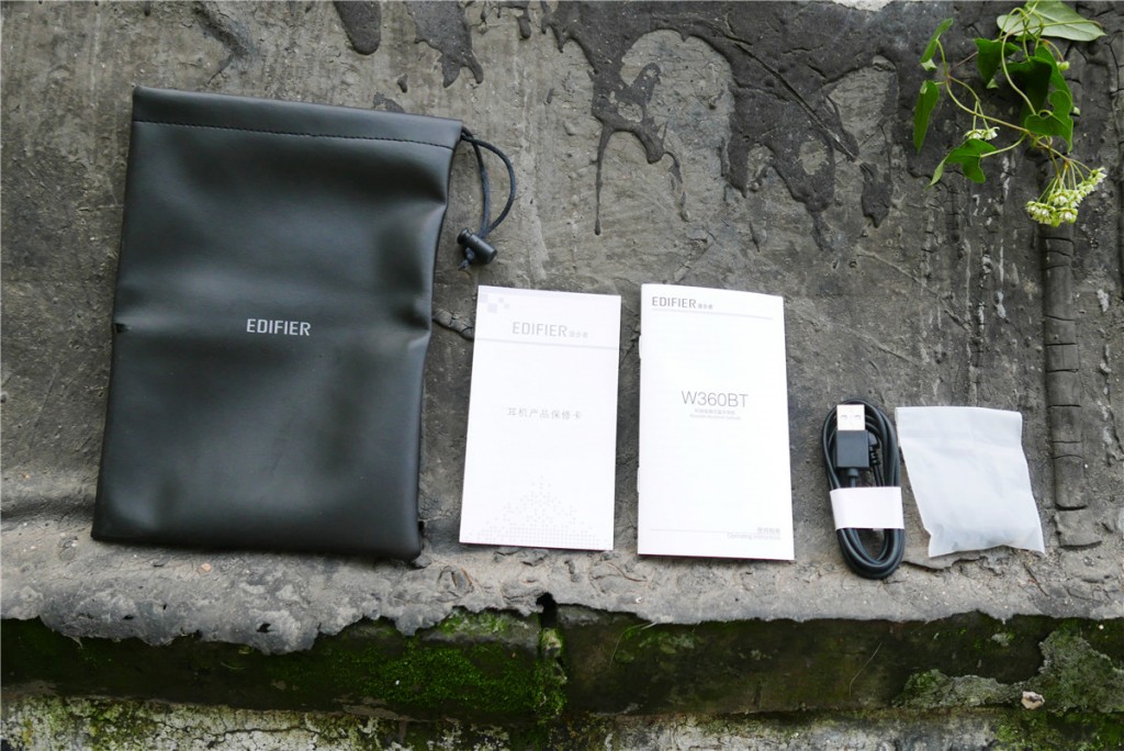 漫步者W360BT藍牙耳機體驗:舒適的佩戴感和寬松的聽感-鋒巢網