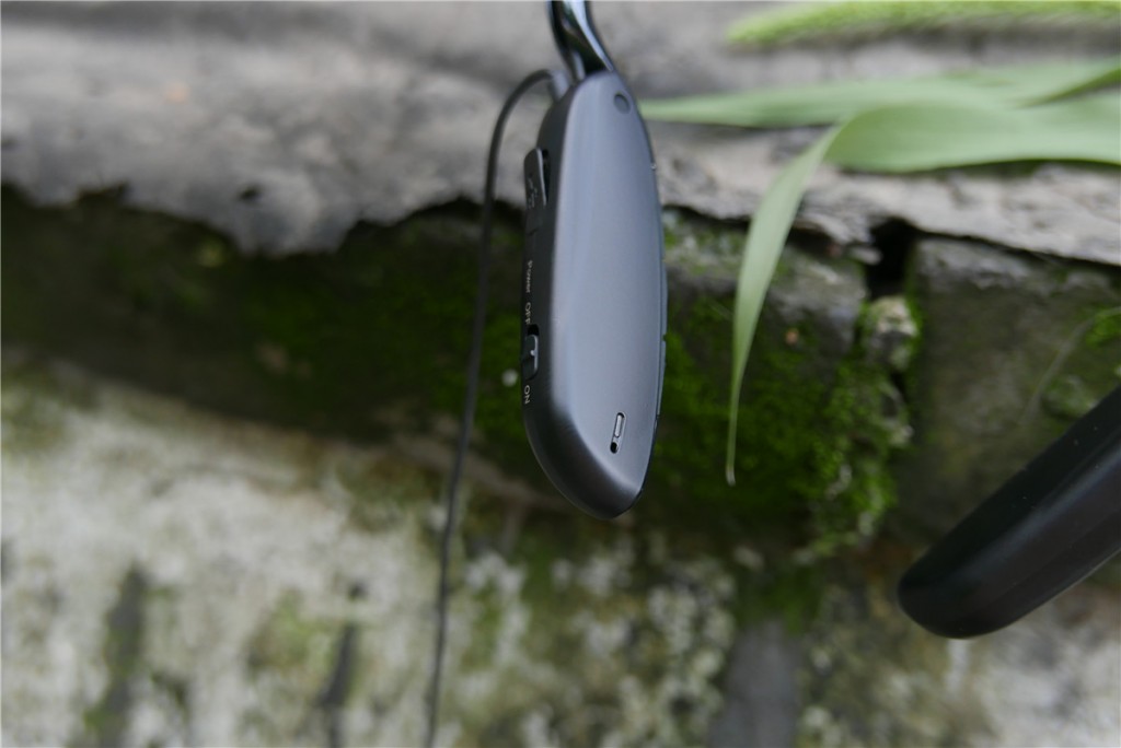 漫步者W360BT藍牙耳機體驗:舒適的佩戴感和寬松的聽感-鋒巢網