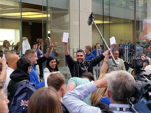 蘋果這次或許真的慌了!-鋒巢網(wǎng)