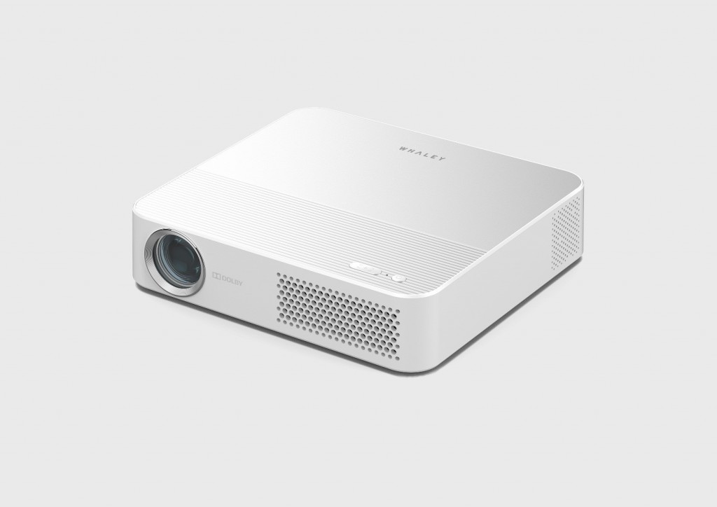 1200ANSI流明高亮度打破光線束縛 微鯨智能投影F1 PLUS新品上市-鋒巢網