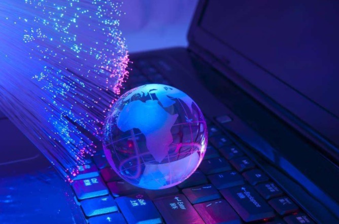 長期護理險走向互聯網+ 居家養老進入破冰時刻-鋒巢網