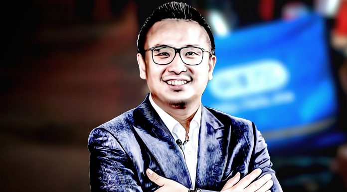 張旭豪:曾被支付寶拉黑的大學生,今天收購了百度的業(yè)務(wù),他如何做到的?-鋒巢網(wǎng)