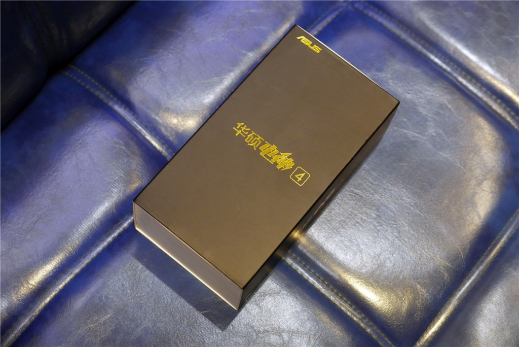 5000mAh大容量電池+雙鏡頭設計 華碩電神4評測-鋒巢網