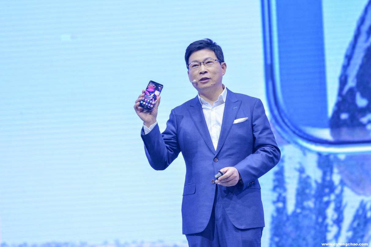 HUAWEI Mate 10系列手機正式開售，3899元起-鋒巢網