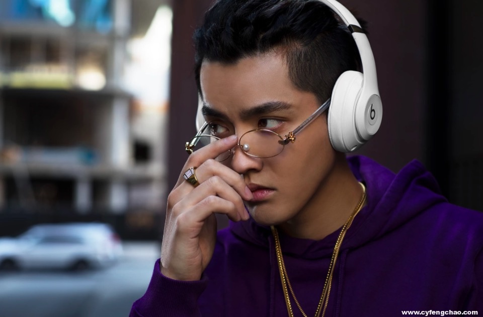 不服噪！音樂人吳亦凡成Beats全球品牌代言人-鋒巢網
