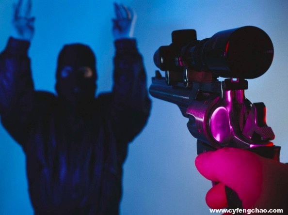 1G流量賣1元仍舊暴利 資費下調卻屢次落空-鋒巢網