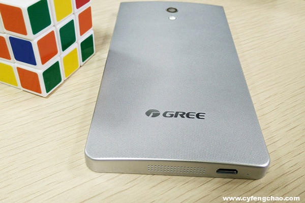 你的手機敢摔嗎?倒貼都無人敢要??-鋒巢網