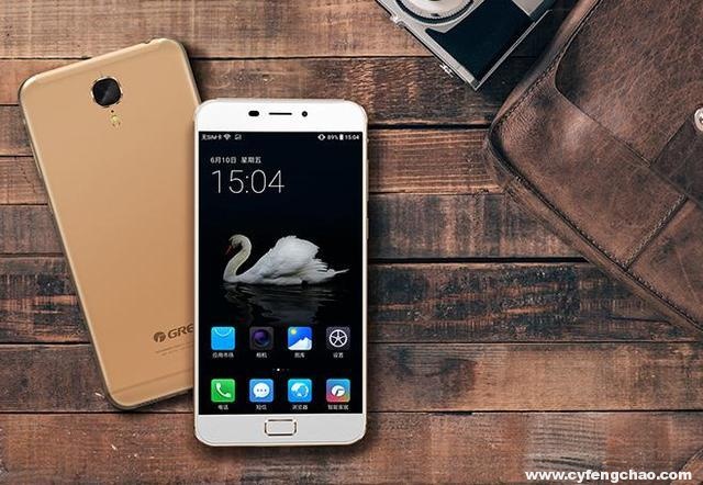 你的手機敢摔嗎?倒貼都無人敢要??-鋒巢網