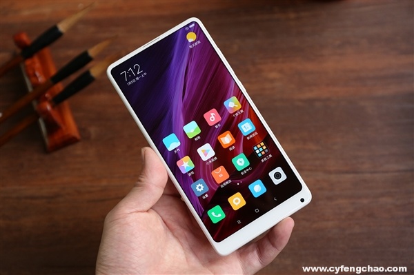 疑似小米MIX 3設(shè)計圖紙曝光 100%全面屏+雙屏設(shè)計是否可行？-鋒巢網(wǎng)