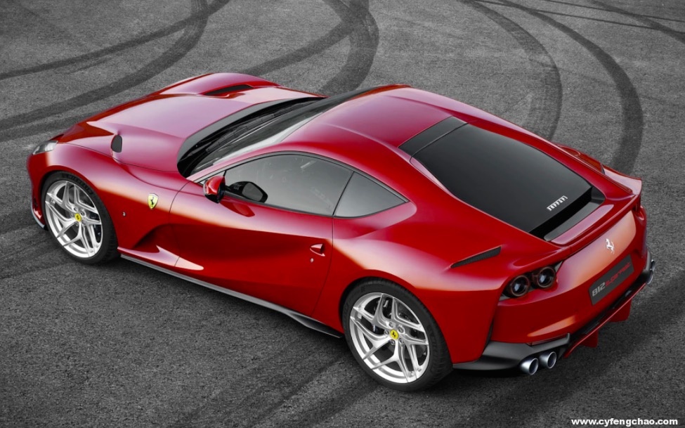 騷爆：法拉利812 Superfast，搭載最高性能V12引擎登錄香港-鋒巢網
