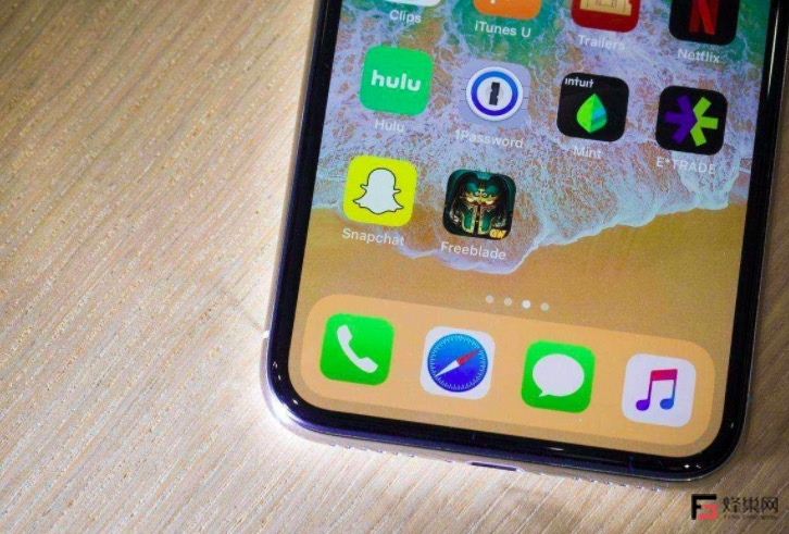 火爆銷售難以持續(xù) iPhone X成蘋果衰落的起點-鋒巢網(wǎng)