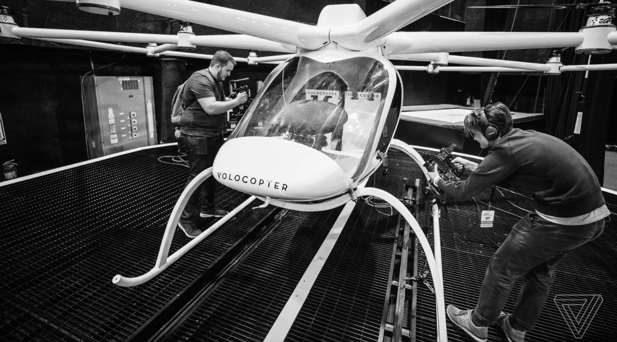 日以繼夜：這是一組CES 2018幕后工作人員的鏡頭-鋒巢網