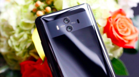 挑戰(zhàn)南極后 HUAWEI Mate 10緣何成為全球機(jī)皇-鋒巢網(wǎng)