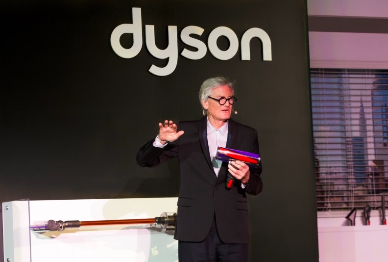 更具深度清潔場景:戴森發(fā)布全新Cyclone V10?無繩吸塵器-鋒巢網(wǎng)