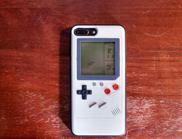 這個游戲風格的iPhone手機外殼有一個可取之處-鋒巢網