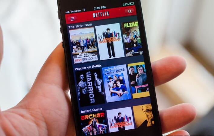 Netflix考慮購(gòu)買影院來(lái)放映其電影-鋒巢網(wǎng)