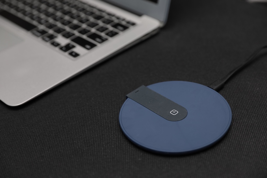 不足百元!智能健康品牌PICOOC有品發(fā)布手機(jī)無線充!-鋒巢網(wǎng)