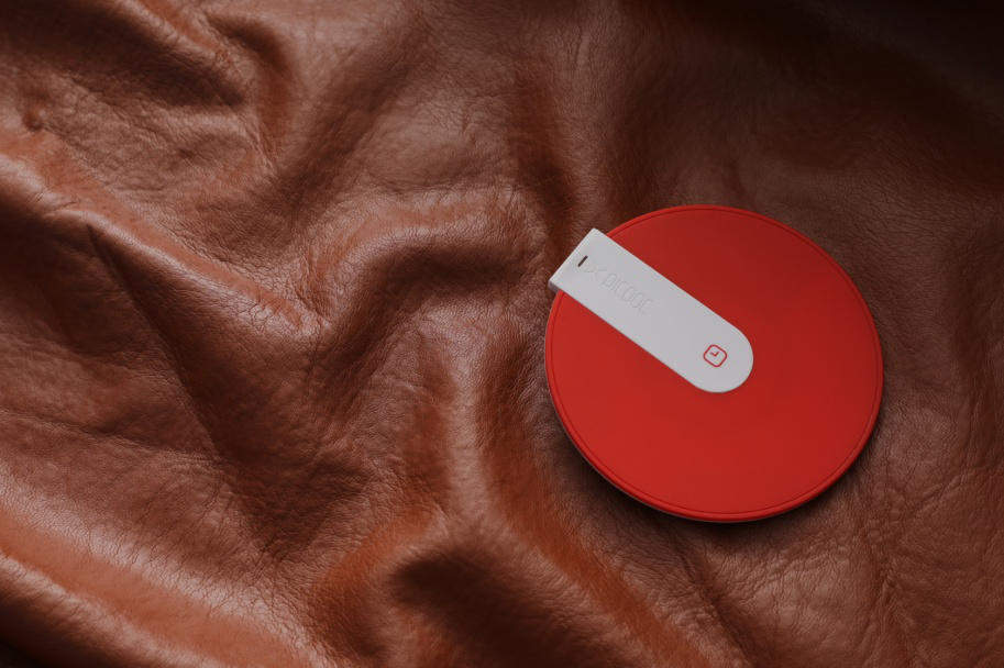 不足百元!智能健康品牌PICOOC有品發(fā)布手機(jī)無線充!-鋒巢網(wǎng)