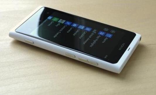 高性價比的選擇，諾基亞Android One手機曝光-鋒巢網