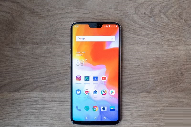 白色OnePlus 6將這周二發售-鋒巢網