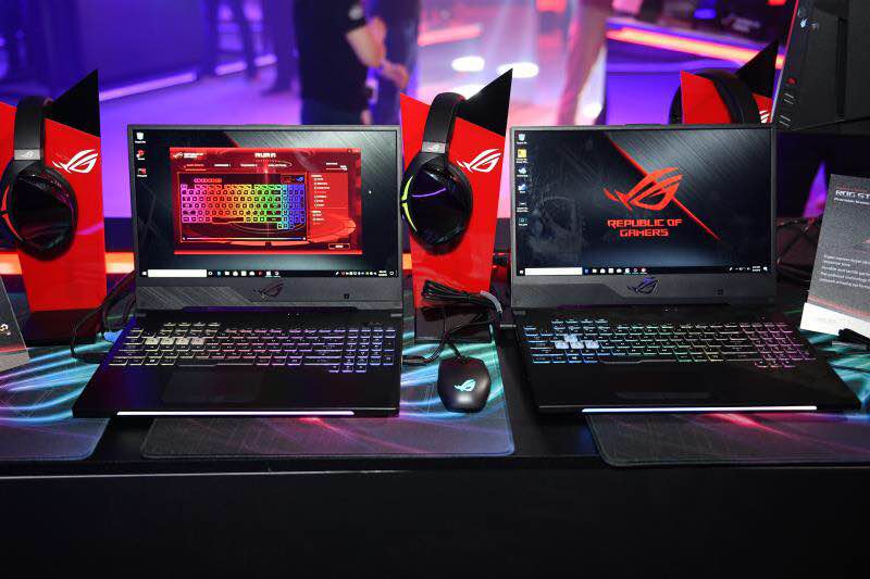 專為FPS和MOBA打造:華碩發(fā)布ROG槍神II和ROG魔霸II電游筆記本-鋒巢網(wǎng)