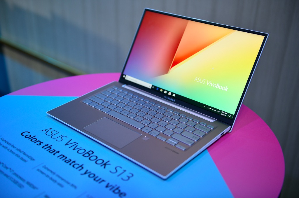 靈耀X領(lǐng)銜 華碩斬獲17項(xiàng)COMPUTEX 2018大獎(jiǎng)!-鋒巢網(wǎng)