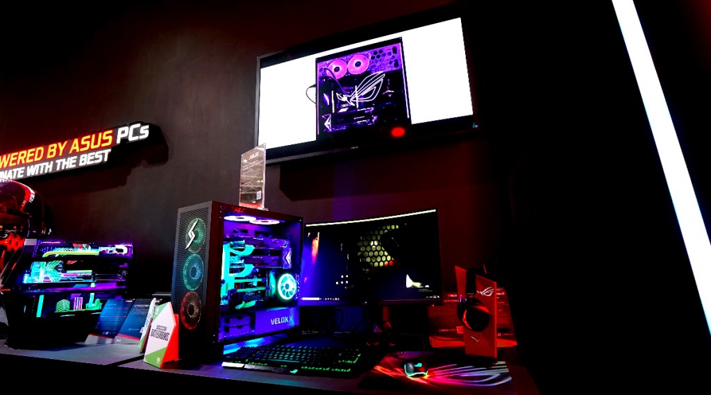 鋒巢網圖文直播| 帶你橫掃2018臺北電腦展-鋒巢網