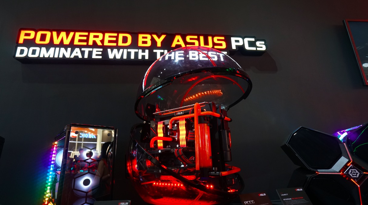 鋒巢網(wǎng)直播| 2018臺(tái)北電腦展：只為勇者而生 華碩ROG&靈耀X新品發(fā)布會(huì)直播-鋒巢網(wǎng)