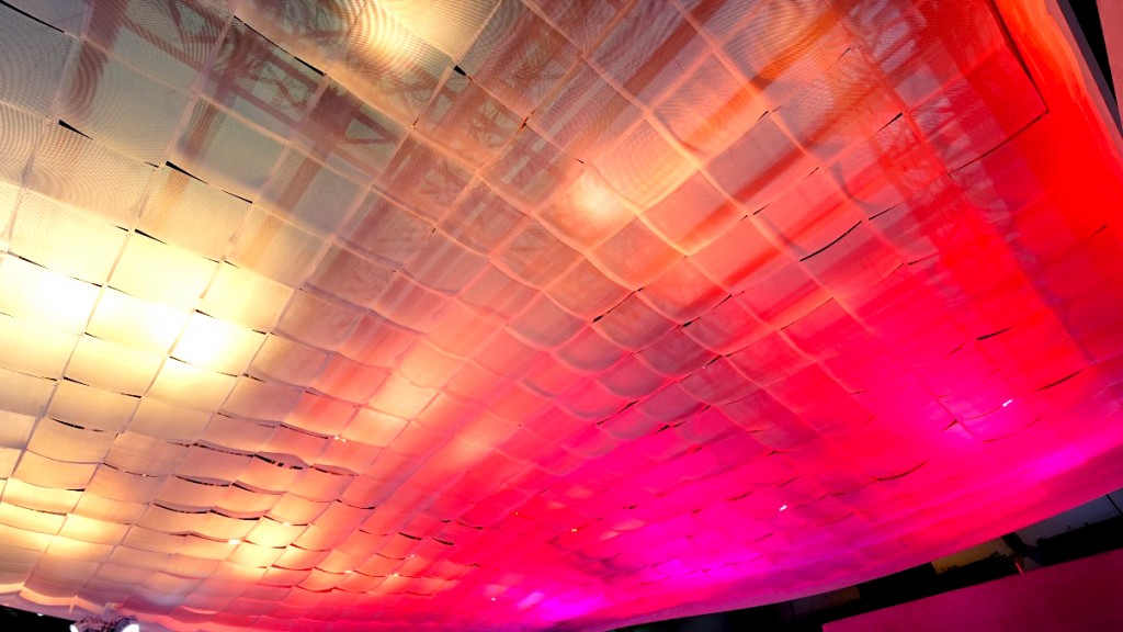 鋒巢網圖文直播| 帶你橫掃2018臺北電腦展-鋒巢網