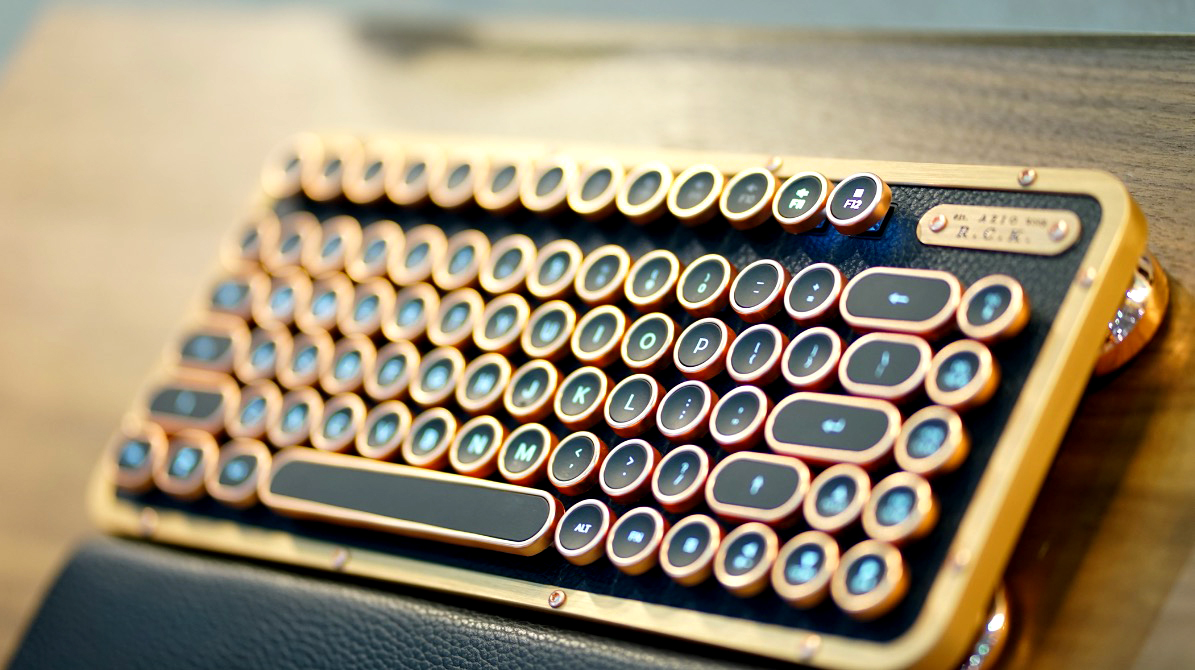 鋒巢網(wǎng)直播| 2018臺(tái)北電腦展：只為勇者而生 華碩ROG&靈耀X新品發(fā)布會(huì)直播-鋒巢網(wǎng)