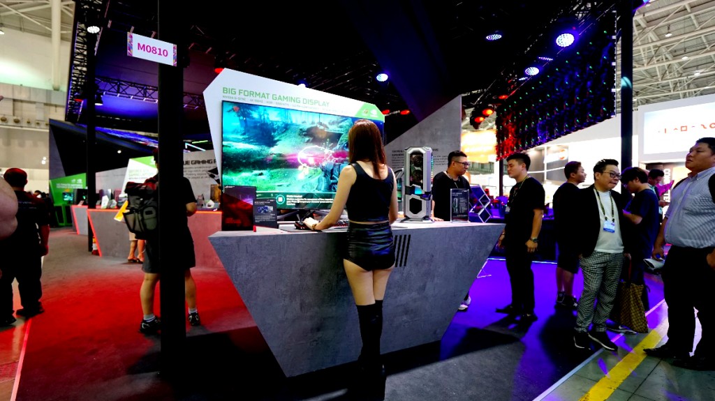 鋒巢網圖文直播| 帶你橫掃2018臺北電腦展-鋒巢網