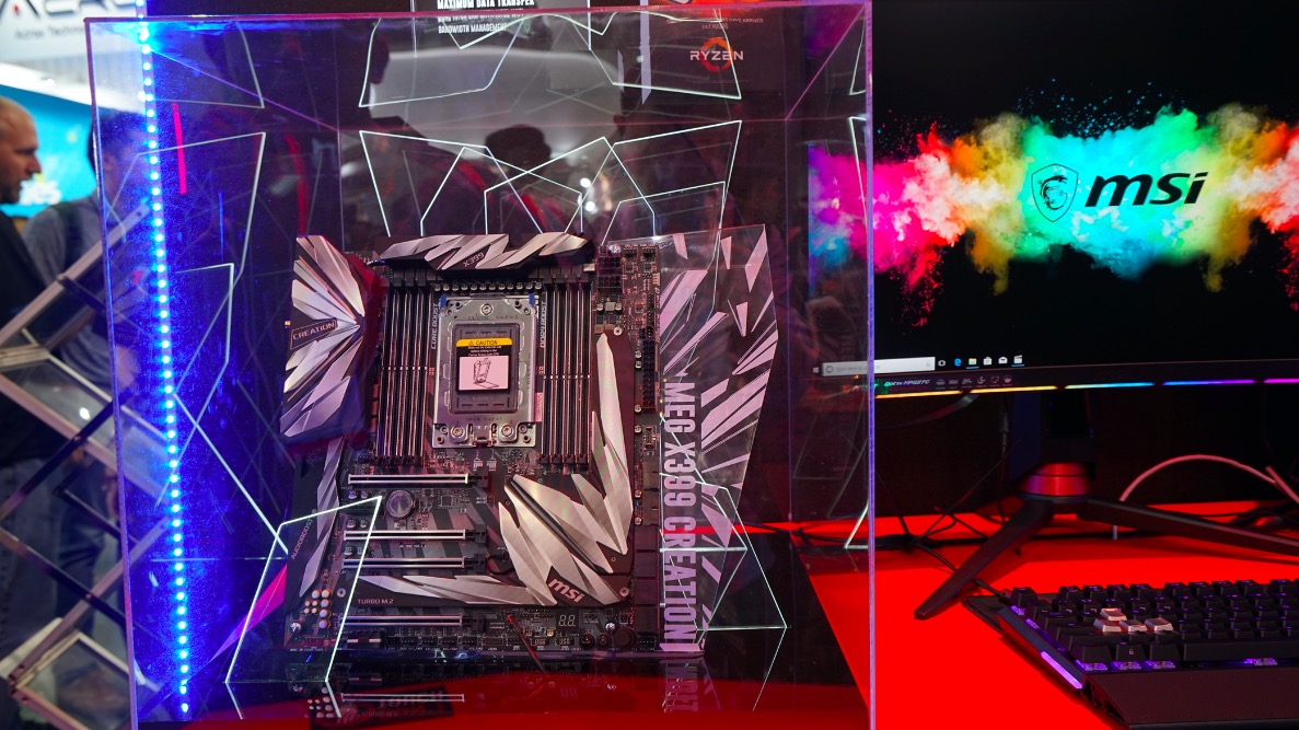 鋒巢網(wǎng)直播| 2018臺(tái)北電腦展：只為勇者而生 華碩ROG&靈耀X新品發(fā)布會(huì)直播-鋒巢網(wǎng)