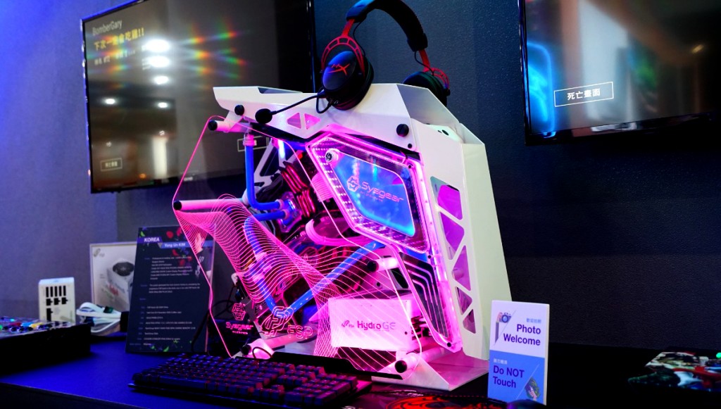 鋒巢網圖文直播| 帶你橫掃2018臺北電腦展-鋒巢網