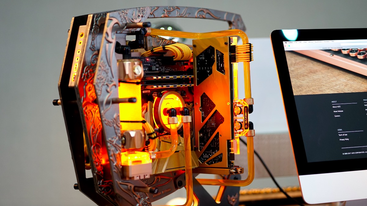 鋒巢網(wǎng)直播| 2018臺(tái)北電腦展：只為勇者而生 華碩ROG&靈耀X新品發(fā)布會(huì)直播-鋒巢網(wǎng)