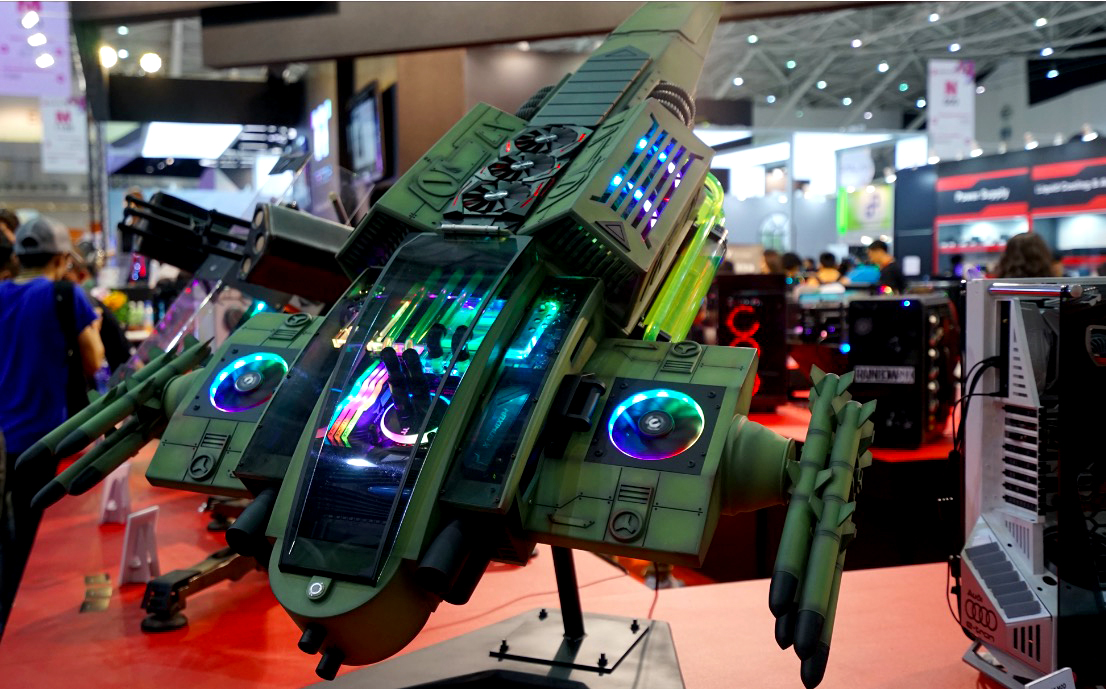 鋒巢網(wǎng)直播| 2018臺(tái)北電腦展：只為勇者而生 華碩ROG&靈耀X新品發(fā)布會(huì)直播-鋒巢網(wǎng)